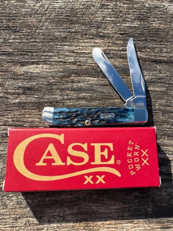 Case Mediterranean Blue Bone Mini Trapper Case Mediterranean Blue Bone Mini Trapper