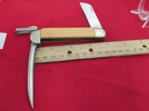 Schrade Walden NY Yellow Handle Marlin Spike Model # 735