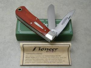 Remington UMC USA 2003 R1178C Cocobola Wood The Pioneer Bullet Tapper Knife in Box