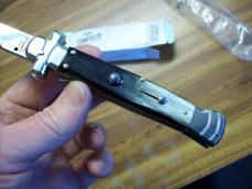 A. G. A. Campolin Maniago, Italy Maltese Cross Bayonet 9 Incher Lockback W/Brazilian Horn UNUSED!