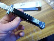 A. G. A. Campolin Maniago, Italy Maltese Cross Bayonet 9 Incher Lockback W/Brazilian Horn UNUSED!
