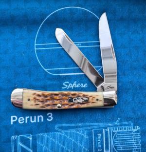 Case 2018 Amber Bone Trapper