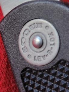 SOQUE / Camillus Lev-R-Lok (transitional)