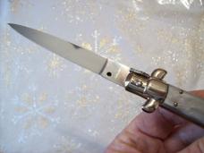 Vintage Italian 9 Incher Swivel Bolster Flat Ground Made Italy Gray Acrylic swirl Looks UNUSED!