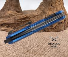 Heretic Knives Medusa Manual Flipper - Tanto Blade / CPM-Magnacut Steel / Blue