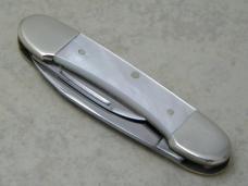 Battle Axe Brand Hickey & Shouse Germany Pearl Comanche Canoe Knife