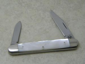 Case XX Stainless USA 2 Dot 1978 Pearl 82079 1/2 Sleeveboard Pen Knife