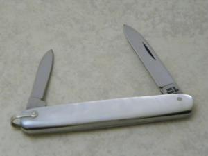 Case XX USA 3 Dot (1997) Split Pearl 8251 SS Large Banana Trapper