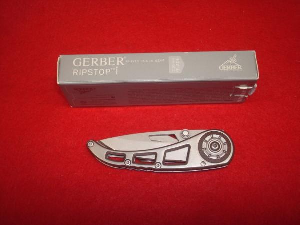 GERBER RIPSTOP FRAME LOCK KNIFE NEW IN BOX GERBER RIPSTOP FRAME LOCK KNIFE NEW IN BOX