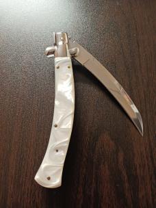 AKC WORLD 11" CURVED STILETTO