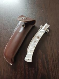 AKC WORLD 11" CURVED STILETTO