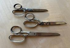 3 pair of vintage scissors. Cases Ace