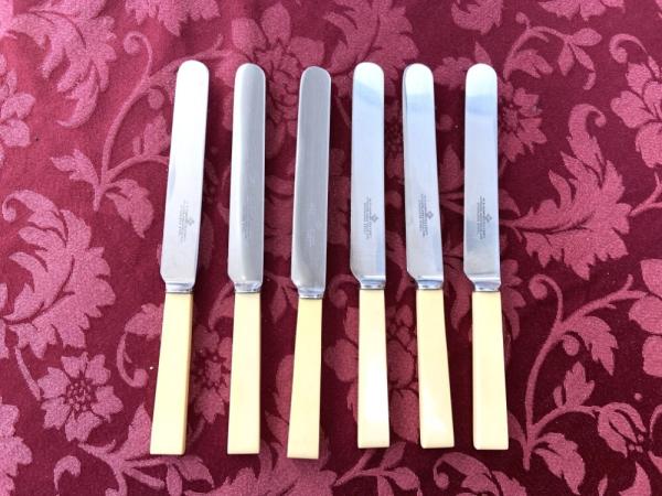 W R Humphreys & Company Sheffield table knives (6) PRICE REDUCED W R Humphreys & Company Sheffield table knives (6) PRICE REDUCED