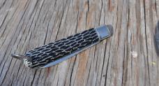 Boy's Knife Jigged Metal Handle IK Co, USA Imperial Bail 1/2 Stop Little Use Tight Loud Bite YouSnap