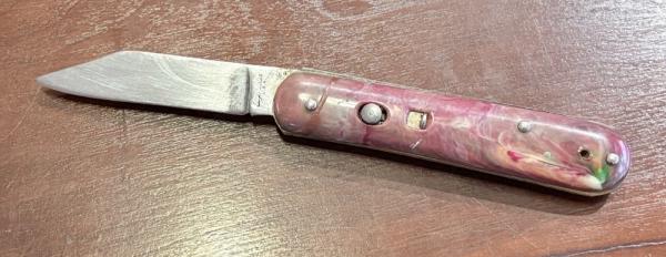 Edgemaster FatJack Switchblade Knife, Maroon Swirl Plastic Scales, Used Edgemaster FatJack Switchblade Knife, Maroon Swirl Plastic Scales, Used