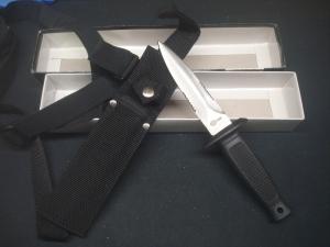 UNITED CUTLERY UC635 SPECIAL AGENT SHOULDER HARNESS KNIFE NEW IN BOX