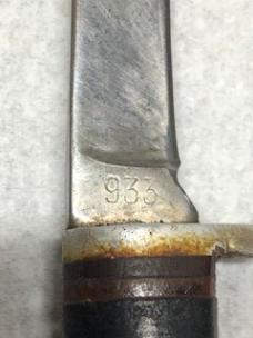  KINFOLKS USA 933 Small Leather Handle Fixed Blade Knife And A Sheath