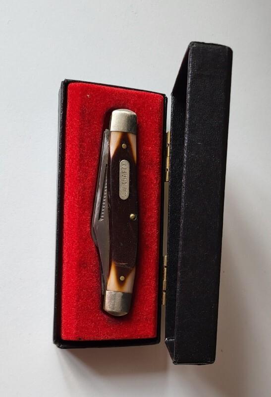 Vintage Sears Craftsman 9547 “Old Crafty” made by Schrade mid 60s to early 70s, USA Vintage Sears Craftsman 9547 “Old Crafty” made by Schrade mid 60s to early 70s, USA