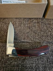 Buck Remington Mustang Bullet Knife 