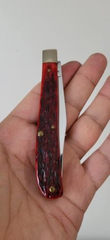 4 1/8"Case XX USA Red Bone R61048 SS  Slimline Trapper Farmers Jack Knife. 1985 