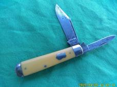 Vintage Remington  R-155 Yellow Reg Jack Knife