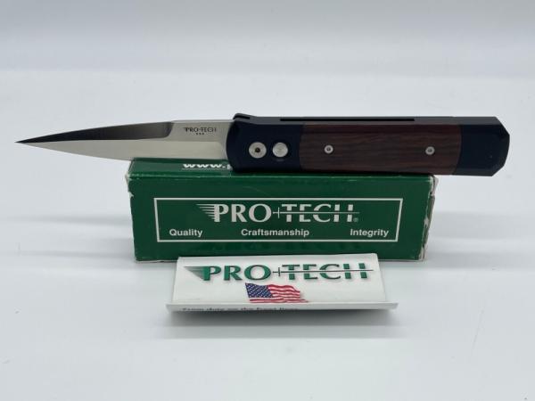 PRO-TECH USA 906-C Cocobolo The Godfather Button Release Automatic w/ OMP Box PRO-TECH USA 906-C Cocobolo The Godfather Button Release Automatic w/ OMP Box