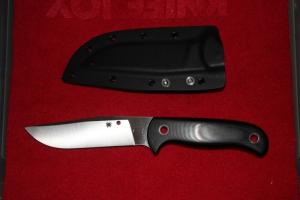 Spyderco Gayle Bradley Fixed Blade Knife w kraton sheath FB33GP