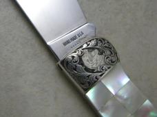 Case XX USA Shaw Leibowitz Pearl Buffalo Clasp Knife in Wooden Box