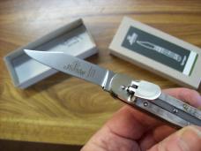Hubertus Knife Solingen, Germany Small 08 Rare Brazilian Horn 5 3/4 " Open Lilyput NIB