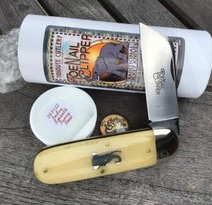 Great Eastern Cutlery 363122 Toe Nail Clipper India Smooth Ivory Bone Bull Elephant Shield Nice!