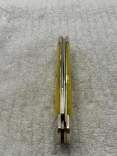 Great Eastern Cutlery USA Northfield UN-X-LD Muskrat Yellow Rose (71)