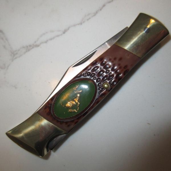 Camillus American Wildlife Deer Emblem Folding Pocket Knife Camillus American Wildlife Deer Emblem Folding Pocket Knife