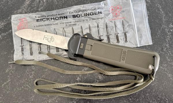 Eickhorn Paratrooper Out The Front (OTF) Gravity Knife With Original Baggie, Germany, Unused Eickhorn Paratrooper Out The Front (OTF) Gravity Knife With Original Baggie, Germany, Unused
