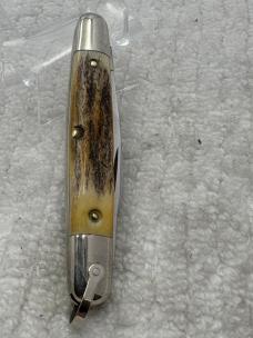 Case XX 1980 10 Dot 05263 R SSP 2 Blade Pocket Knife With Bail (#139)