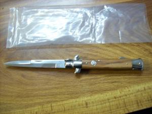 Falcon Italy Knife Manual High Quality Italian Folder UNUSED Bayonet Blade Olive WoodBeauty!