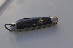 Boy Scout Camillus 1950s Jigged Blue Delrin 3 Blades Bail Used Brass Liners Nickel Bolsters