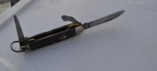 Boy Scout Camillus 1950's Jigged Blue Delrin 3 Blades Bail Used Brass Liners Nickel Bolsters