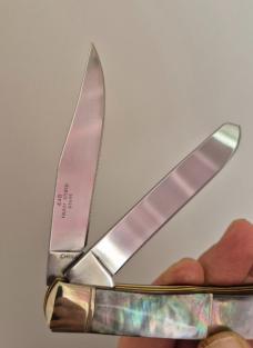 4" Rough Rider Trapper, Model RR228 , Stunning Rainbow/Smoky Pearl Handles