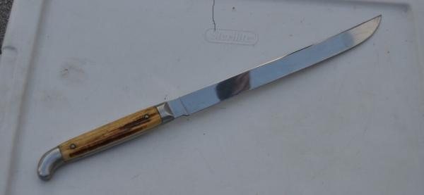 Queen Carving Knife 13" Winterbottom Grooved Bone Handle Used Couple Of Times Honed Maybe Once Queen Carving Knife 13" Winterbottom Grooved Bone Handle Used Couple Of Times Honed Maybe Once