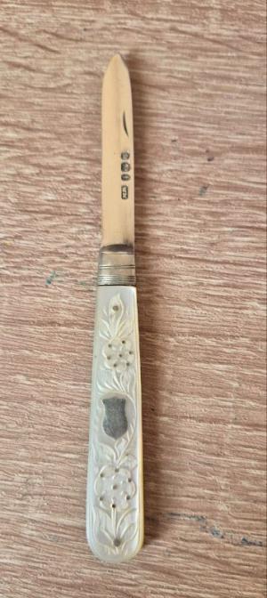 2 3/4"  Antique English Sterling Silver & Mother of Pearl Fruit Knife, Hallmarked, WN Maker