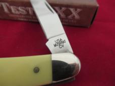 Case XX 2011 Yellow Delrin Handle Muskrat  CV