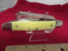 Case XX 2011 Yellow Delrin Handle Muskrat  CV