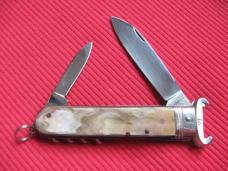 VINTAGE ROSA V. MANIAGO INOX STAMPED ITALIAN MANUAL SHELL PULLER KNIFE
