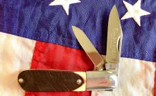 Old Queen Barlow (Queen Steel #22) Knife w/ Derlin Handles -NOS