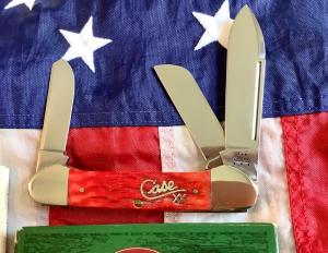 2004 Gunboat Canoe (Mdl# 6394 SS) w/ Super Red Bone Handles & Silver Script -NOS in Orig box Minty