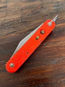 VINTAGE ORANGE CAMILLUS MC-1 PARATROOPER POCKET KNIFE