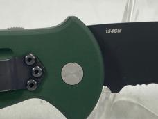 BENCHMADE USA 9050 Drop Point Combo Green Push Button Automatic IN SHEATH