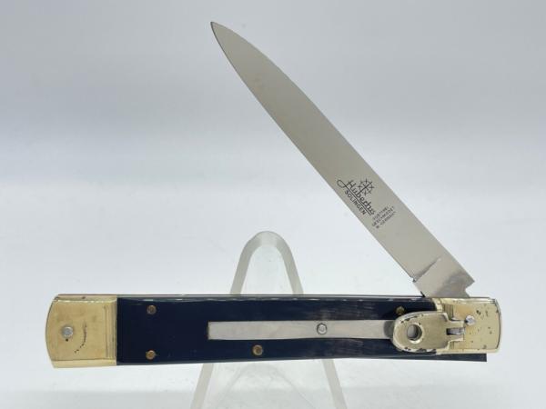 HUBERTUS KNIVES Genuine Buffalo Horn Drop Point Leverlock Automatic HUBERTUS KNIVES Genuine Buffalo Horn Drop Point Leverlock Automatic
