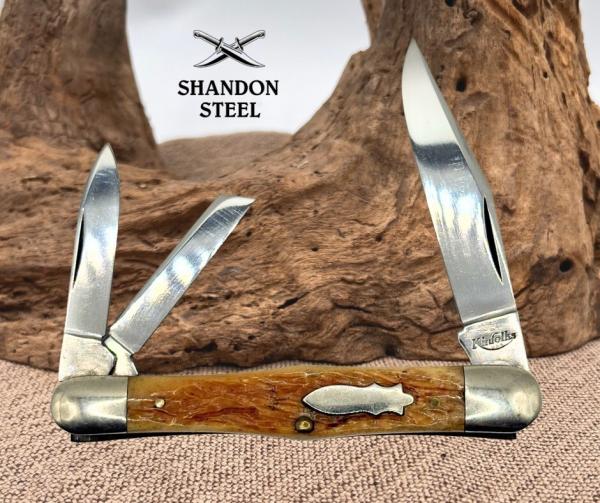 Kinfolks Center Swell Bone Handle 3 Blade Whittler Folding Pocket Knife (07) Kinfolks Center Swell Bone Handle 3 Blade Whittler Folding Pocket Knife (07)