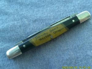 Novelty ? Canton Split-backspring Whittler